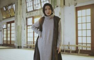 Berikut Inspirasi Gaya Hijab Style ala Nissa Sabyan